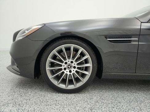 Used 2020 Mercedes-Benz SLC 300 image 18