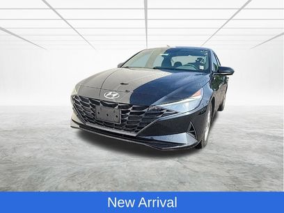 Used 2021 Hyundai Elantra SE