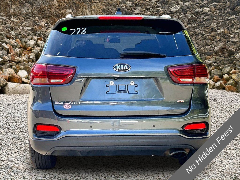 Used 2019 Kia Sorento AWD w/ LX Convenience Package image 4