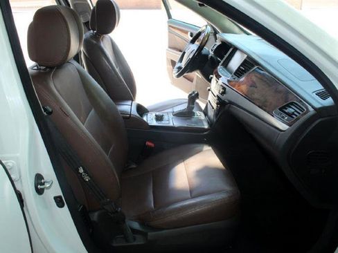 Used 2014 Hyundai Equus Signature image 7