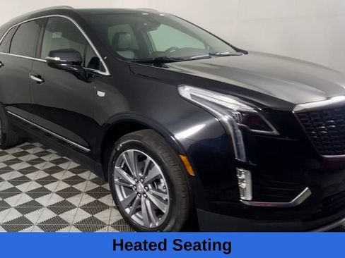 Used 2025 Cadillac XT5 Premium Luxury image 5