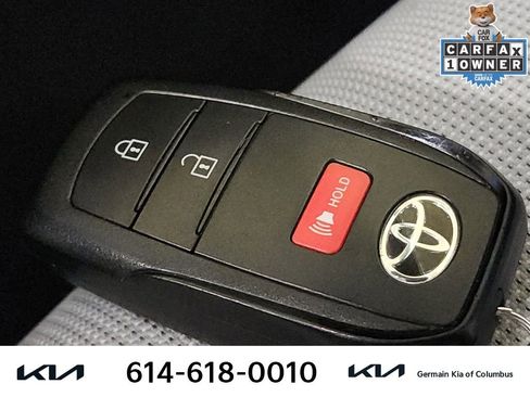 Used 2024 Toyota Corolla SE image 33