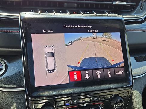 Used 2022 Jeep Grand Cherokee Trailhawk w/ ADV Protech Group II AWD/4WD image 29