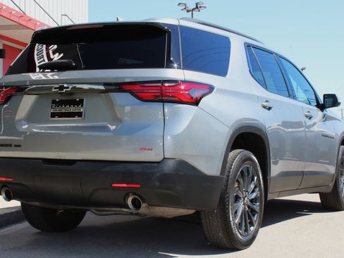 Used 2023 Chevrolet Traverse RS AWD/4WD image 11