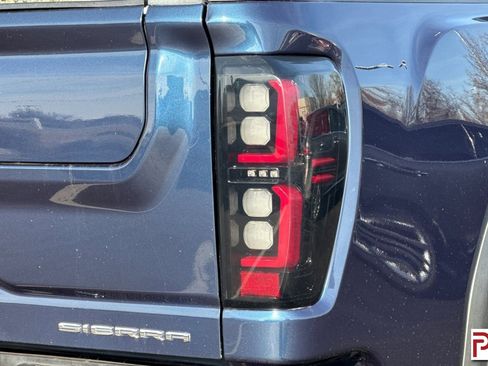 Used 2021 GMC Sierra 3500 Denali w/ Denali Ultimate Package image 33