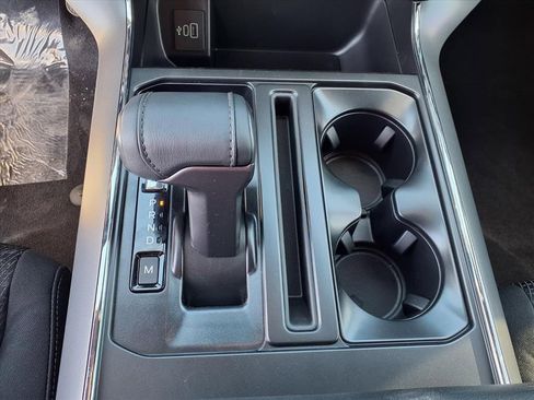 New 2026 Ford F150 XLT w/ Equipment Group 302A MID image 15