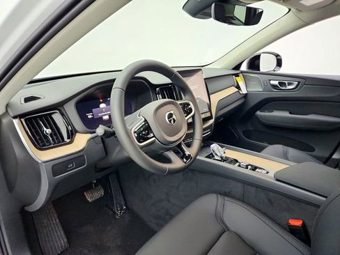 New 2026 Volvo XC60 B5 Plus w/ Climate Package PRO image 16