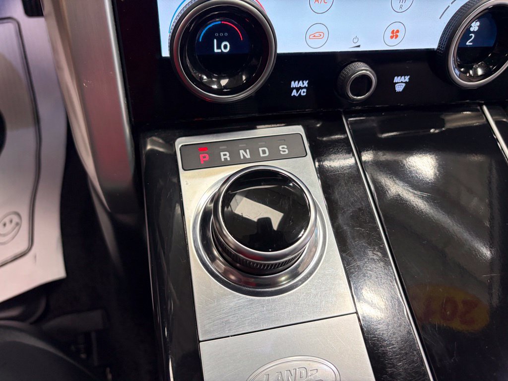 Used 2019 Land Rover Range Rover HSE AWD/4WD image 24