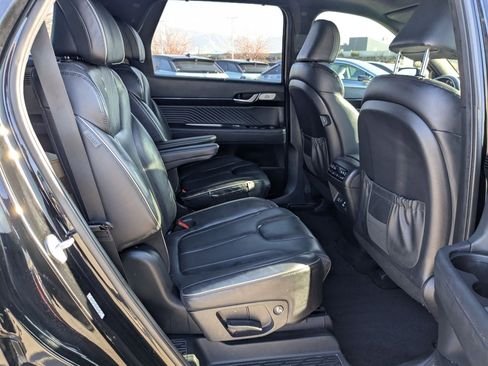 Used 2023 Hyundai Palisade Calligraphy image 20