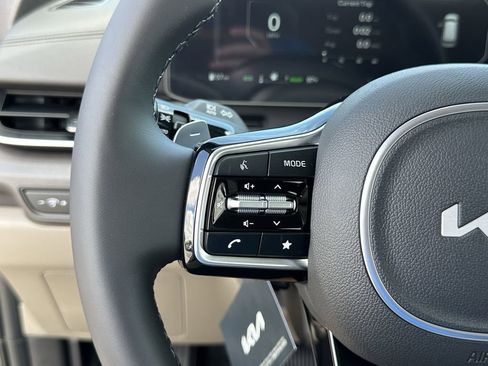 New 2026 Kia Carnival SX FWD image 28