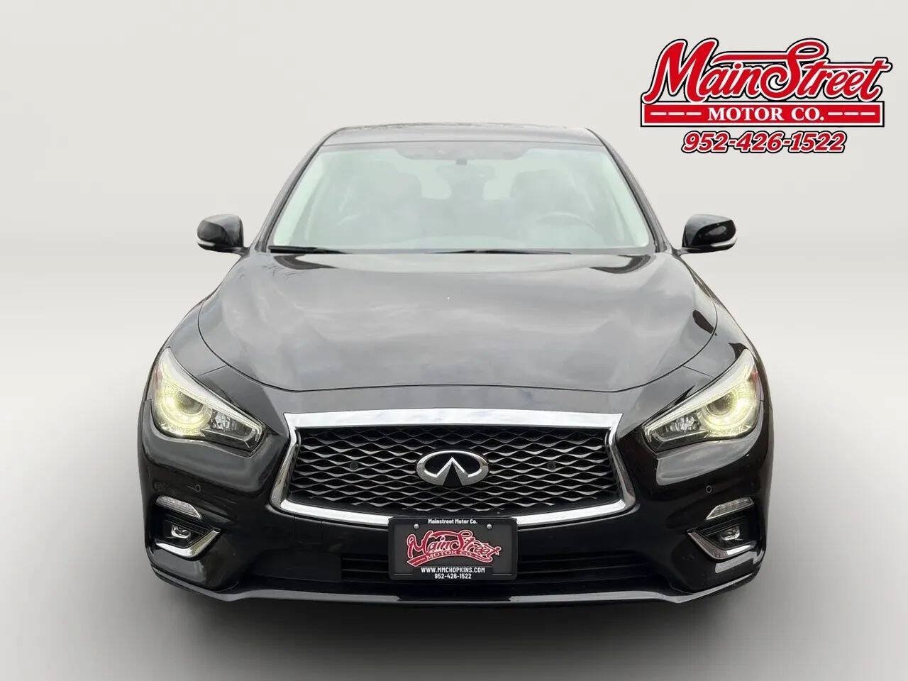 Used 2018 INFINITI Q50 Luxe w/ Essential Package (3.0T Luxe) AWD/4WD image 2