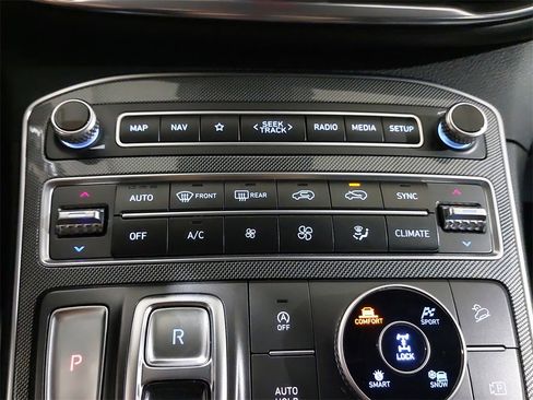 Used 2023 Hyundai Santa Fe XRT image 24