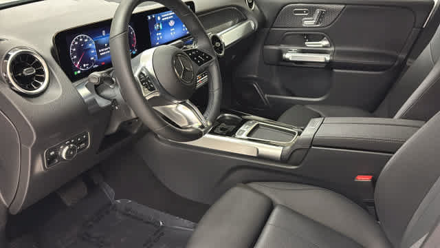 Certified 2026 Mercedes-Benz GLB 250 4MATIC image 30