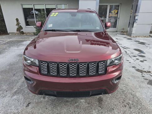 Used 2022 Jeep Grand Cherokee Laredo X image 8
