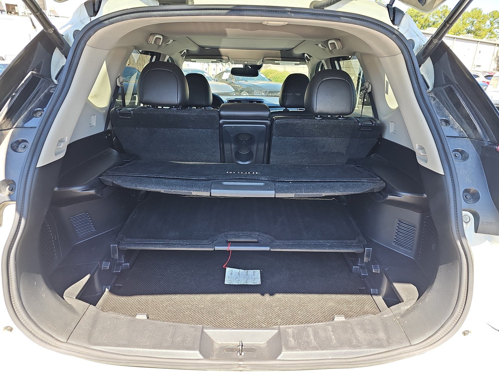 Used 2020 Nissan Rogue SL w/ Premium Package FWD image 12