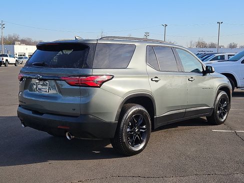 Certified 2022 Chevrolet Traverse LT w/ Midnight/Sport Edition image 6