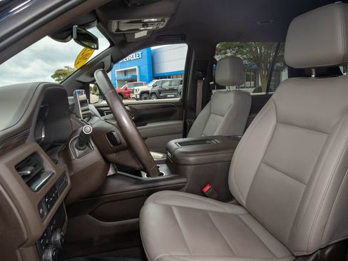 Used 2022 Chevrolet Tahoe LT AWD/4WD image 13