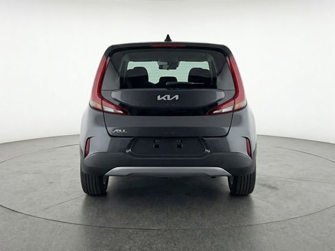 Used 2025 Kia Soul LX w/ LX Technology Package image 7