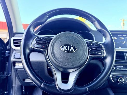 Used 2018 Kia Optima EX FWD image 15