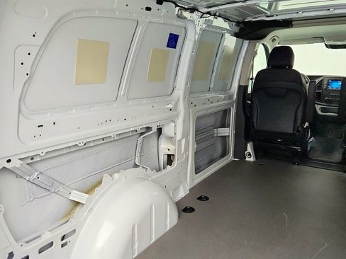 Used 2023 Mercedes-Benz Metris image 21