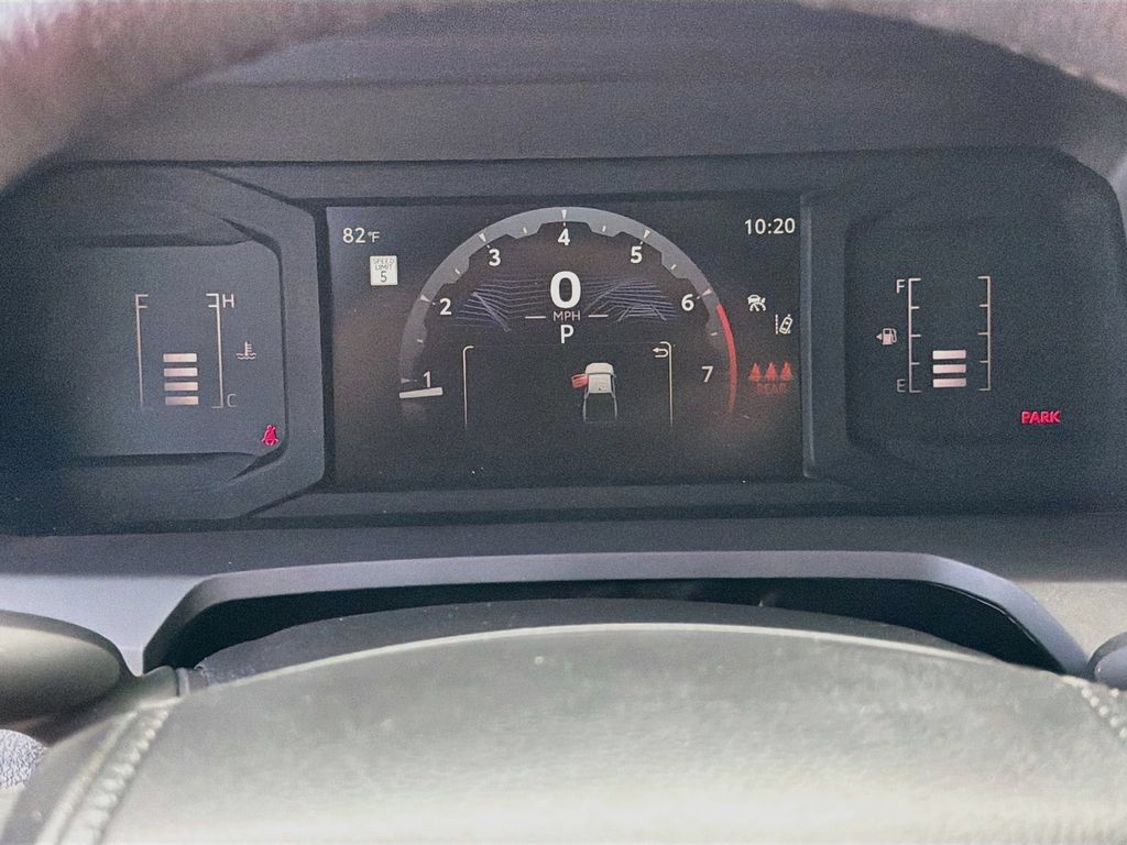 Used 2025 Toyota Tacoma SR5 RWD image 27