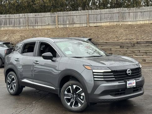 New 2026 Nissan Kicks SV w/ SV Premium Package image 2