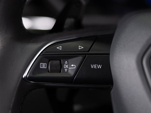 Used 2020 Lamborghini Urus image 11