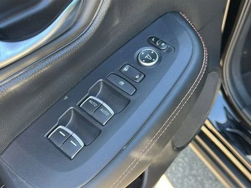 Used 2023 Honda HR-V Sport image 10