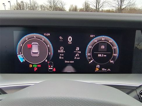 New 2026 Volkswagen Tiguan SE R-Line image 12