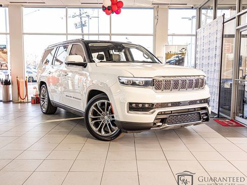 Used 2022 Jeep Grand Wagoneer Series II w/ Premium Group II image 6