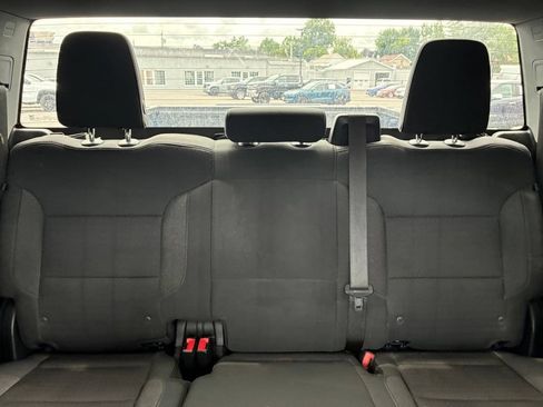 Used 2022 Chevrolet Silverado 1500 LT AWD/4WD image 44