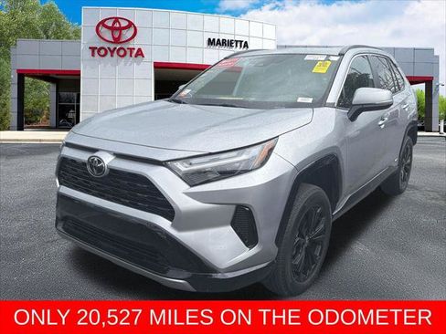 Certified 2025 Toyota RAV4 SE w/ Convenience Package AWD/4WD image 3
