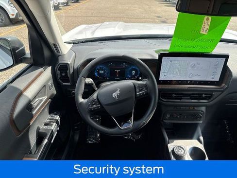 Certified 2025 Ford Bronco Sport Outer Banks w/ Outer Banks Tech Package+ AWD/4WD image 12
