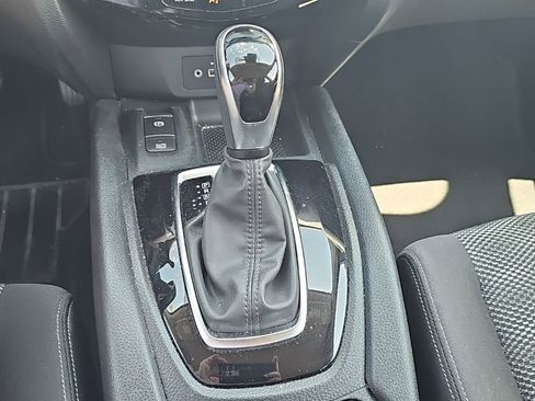 Used 2019 Nissan Rogue Sport SV w/ Technology Package AWD/4WD image 8