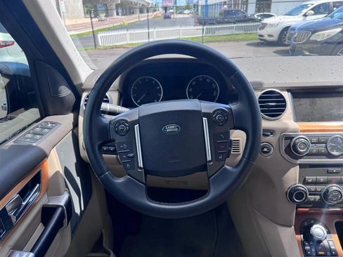 Used 2012 Land Rover LR4 AWD/4WD image 64