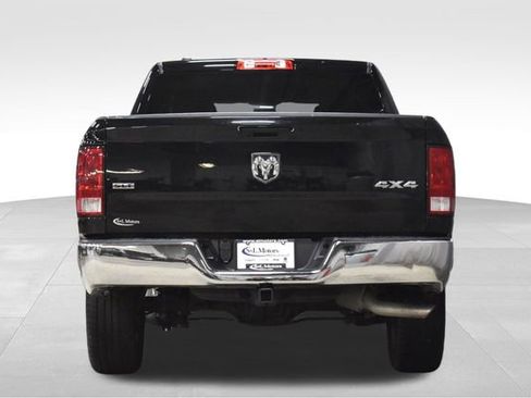 Used 2023 RAM 1500 Classic SLT image 8