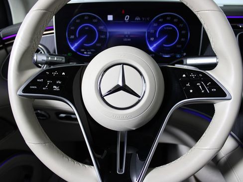 Used 2023 Mercedes-Benz EQS 450+ 4MATIC SUV image 18