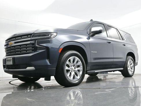 Used 2021 Chevrolet Tahoe Premier w/ Premium Package image 55
