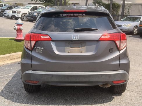 Used 2018 Honda HR-V EX-L image 13