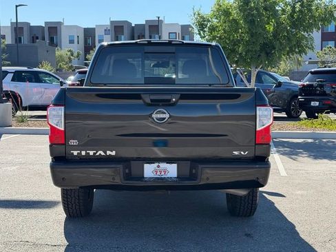 Certified 2023 Nissan Titan SV RWD image 5