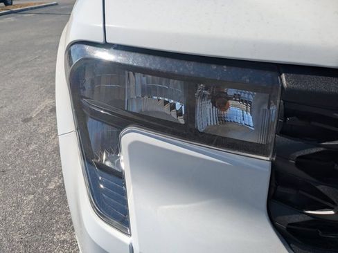 New 2026 Ford Maverick XL image 11