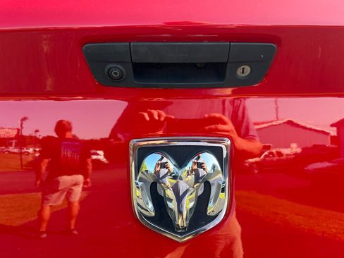 Used 2018 RAM 2500 SLT w/ Popular Equipment Group image 18
