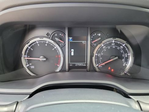 Used 2024 Toyota 4Runner TRD Off-Road Premium AWD/4WD image 12