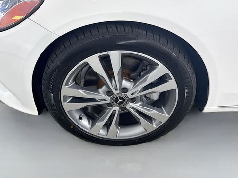 Used 2019 Mercedes-Benz C 300 Sedan image 38
