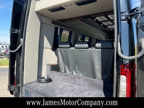 Used 2023 Mercedes-Benz Sprinter 3500 image 24