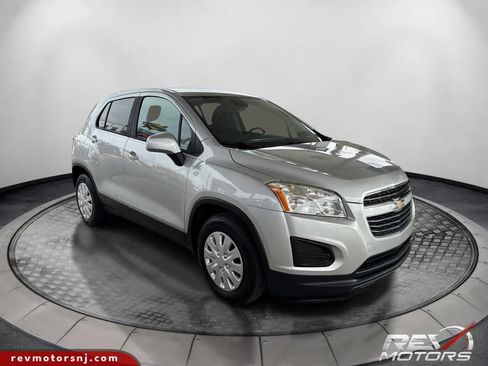 Used 2016 Chevrolet Trax LS FWD image 7