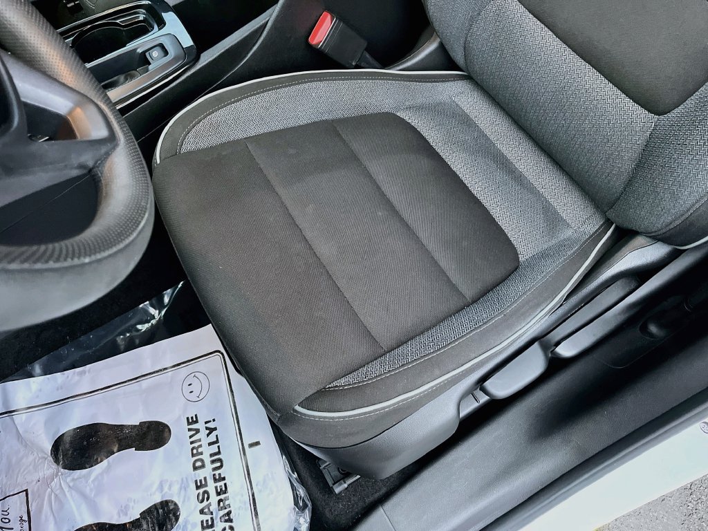 Used 2021 Chevrolet TrailBlazer LS AWD/4WD image 18