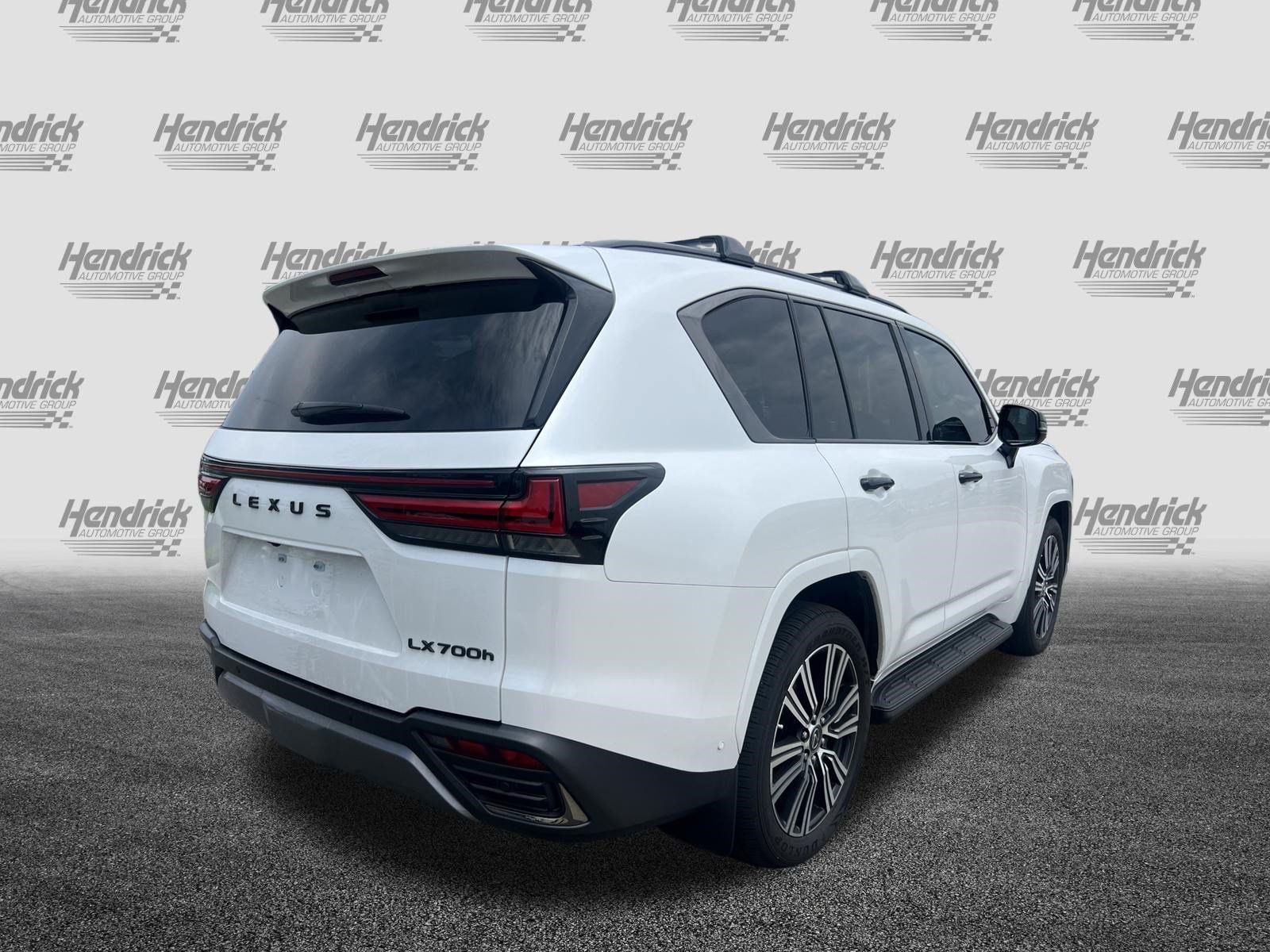 Certified 2025 Lexus LX 700h Luxury w/ Appearance Package AWD/4WD image 9