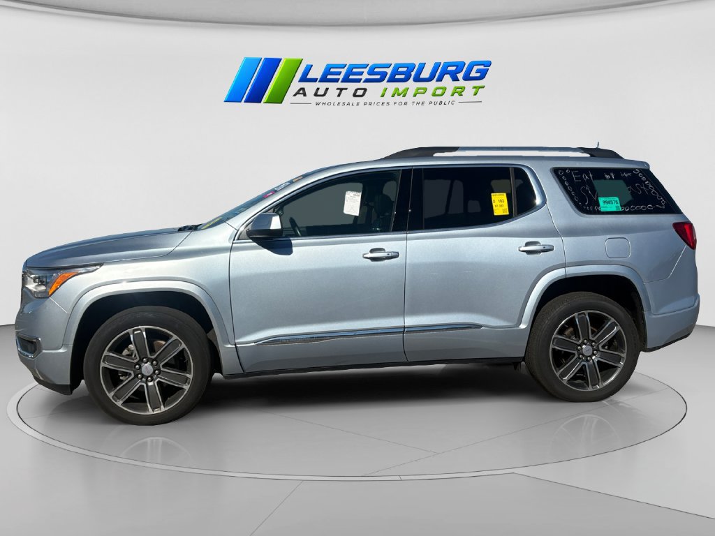 Used 2017 GMC Acadia Denali w/ Technology Package AWD/4WD image 2