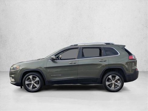 Used 2019 Jeep Cherokee Limited image 9